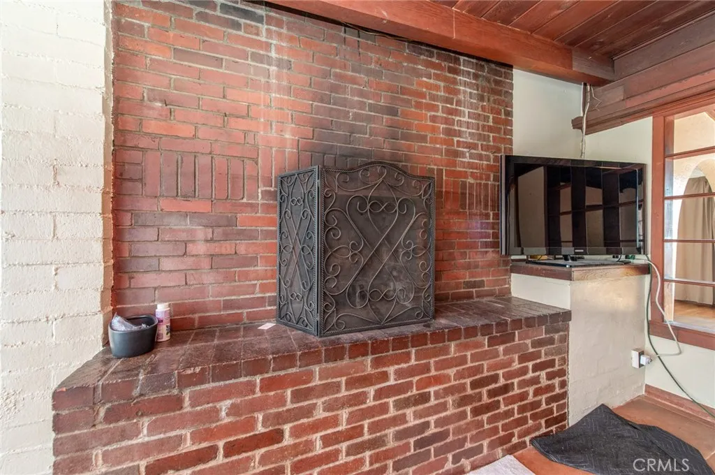 1885 W 9th, Upland, California 91786 home-pic-11