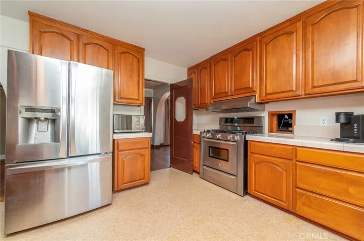 1885 W 9th, Upland, California 91786