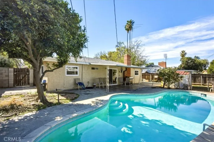 4363 Santee, Riverside, California 92504