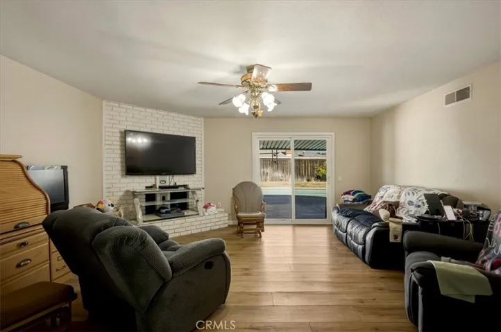 4363 Santee, Riverside, California 92504