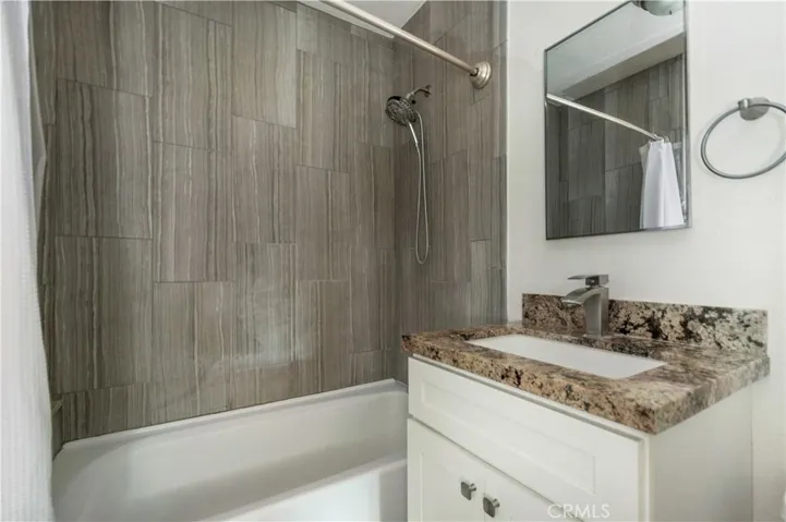 front unit bath