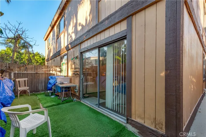 Studio unit rear patio