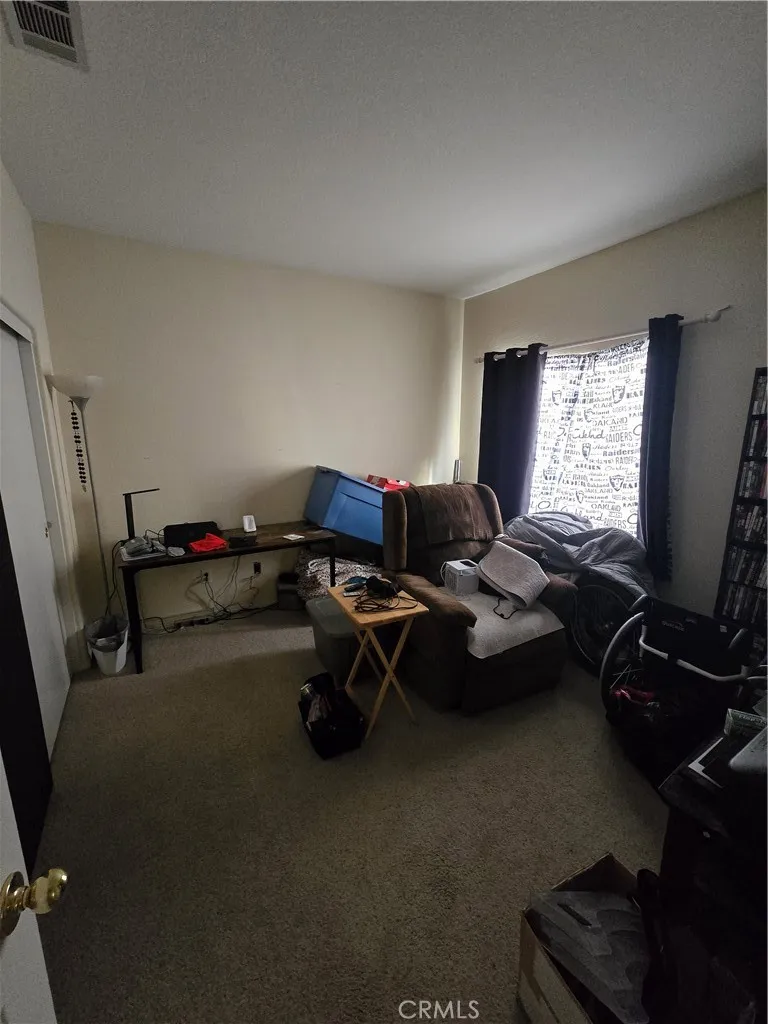 13049 Nelliebell Drive, Victorville, California 92392 home-pic-14