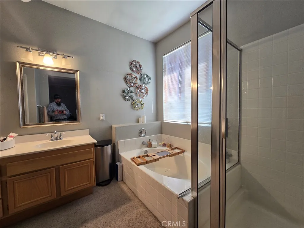 13049 Nelliebell Drive, Victorville, California 92392 home-pic-22
