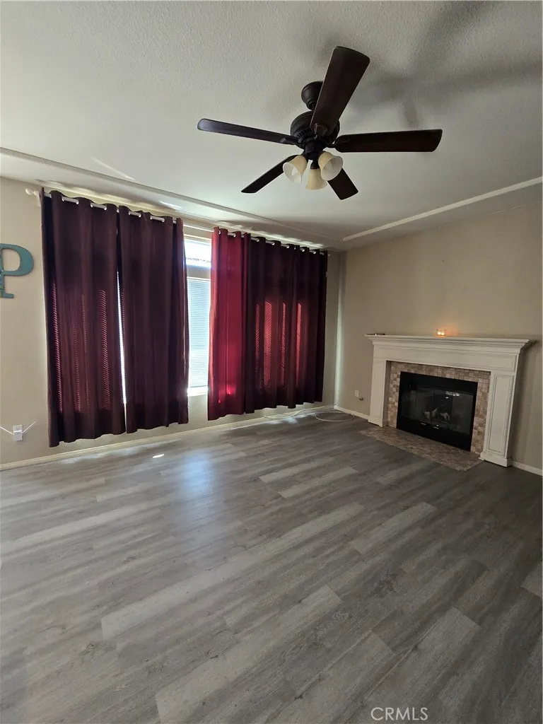 13049 Nelliebell Drive, Victorville, California 92392 home-pic-11