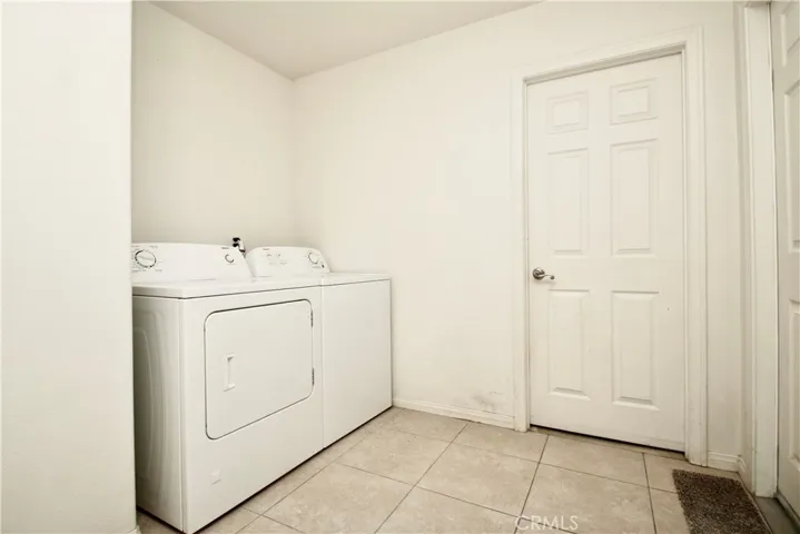 Landry Room