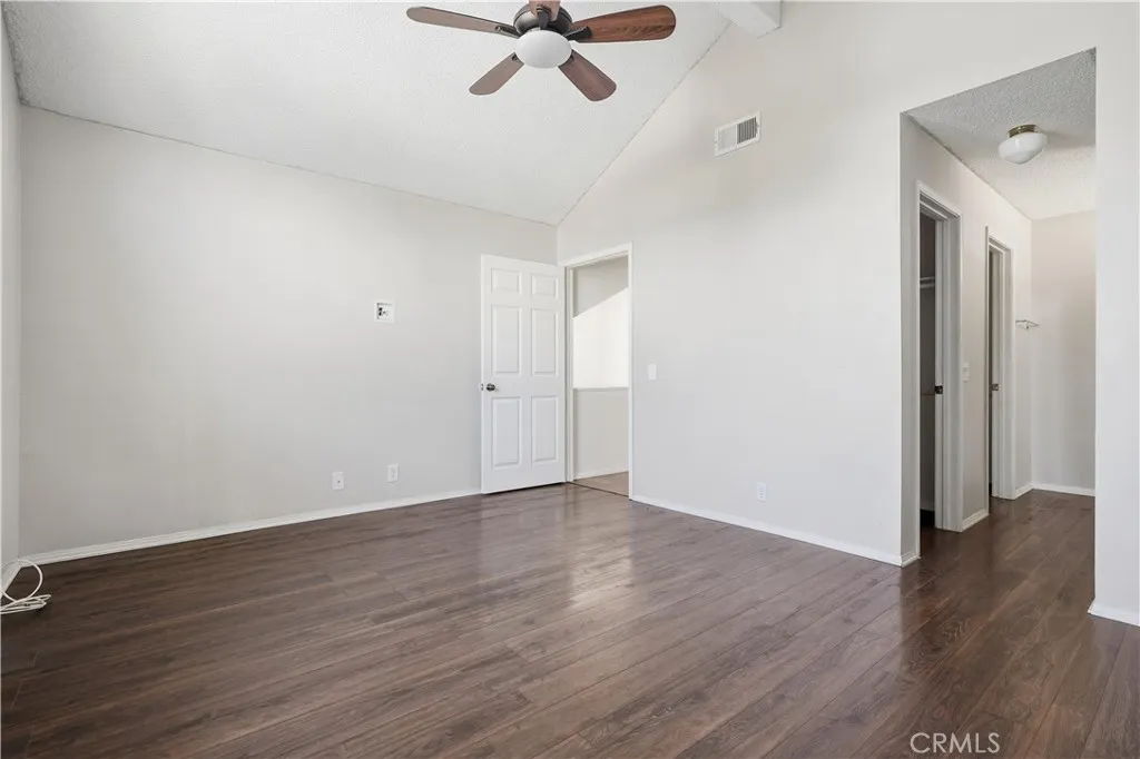 9826 California, South Gate, California 90280 home-pic-13