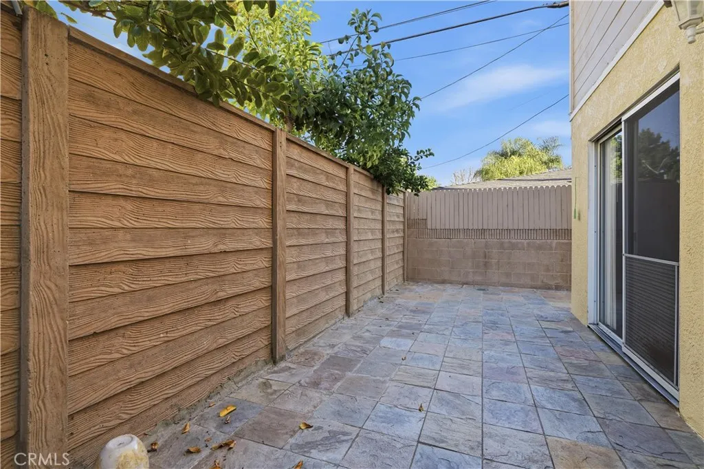 9826 California, South Gate, California 90280 home-pic-23
