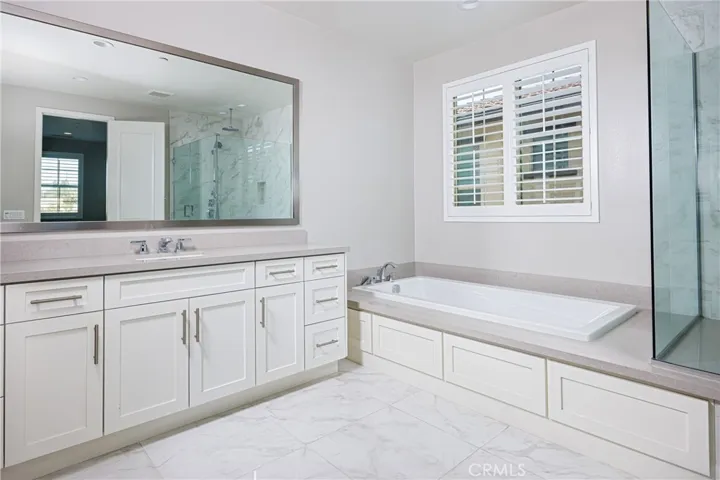 Spa-like primary bath