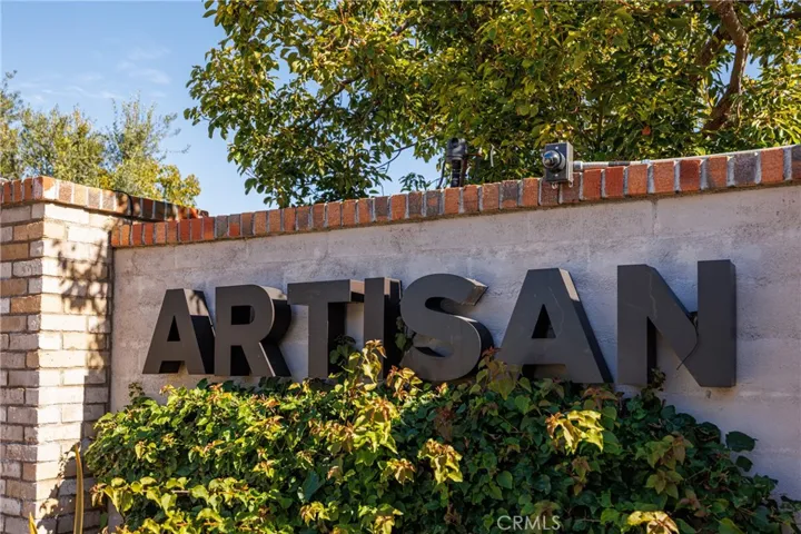 2017 Picasso, Santa Ana, California 92704
