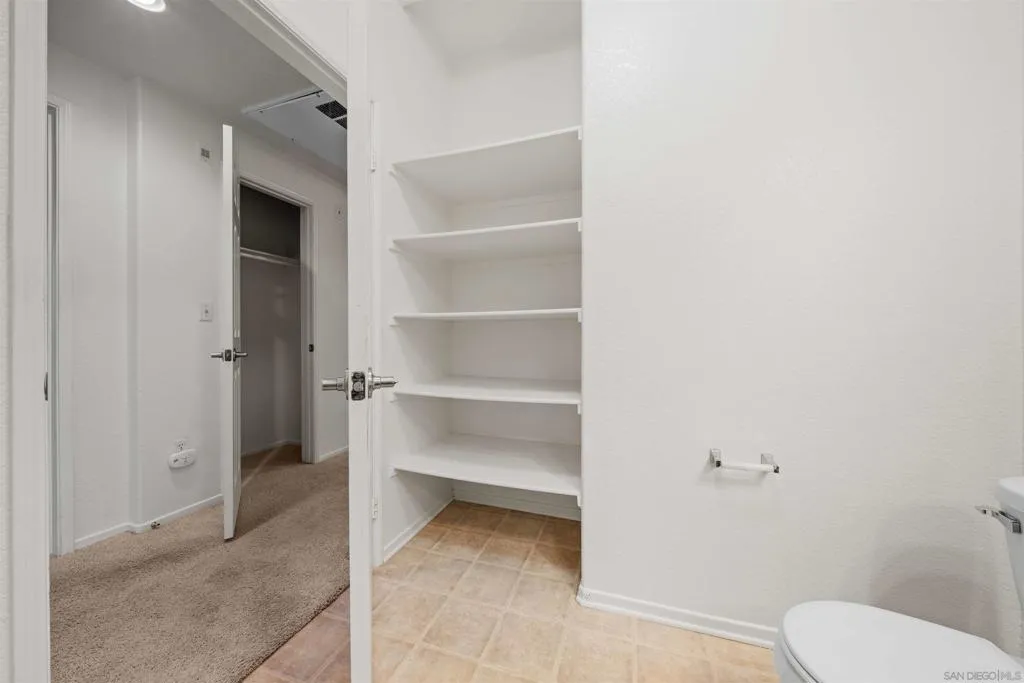 41410 Juniper St. 123, Murrieta, California 92562 home-pic-17
