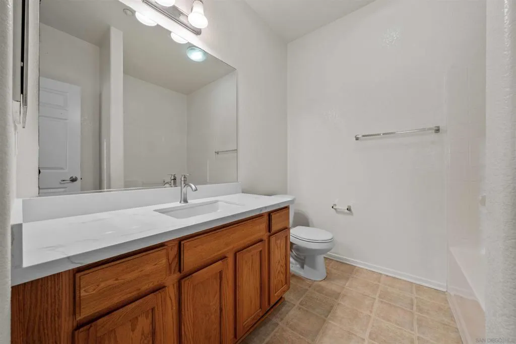 41410 Juniper St. 123, Murrieta, California 92562 home-pic-18