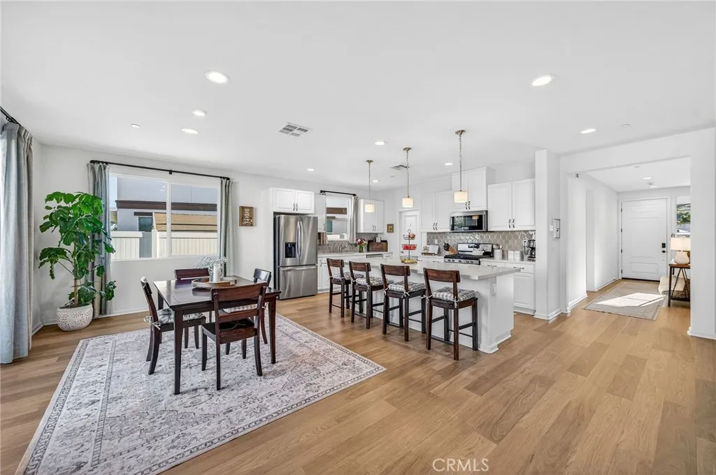 36316 Beacon Light Way, Wildomar, California 92595 home-pic-12