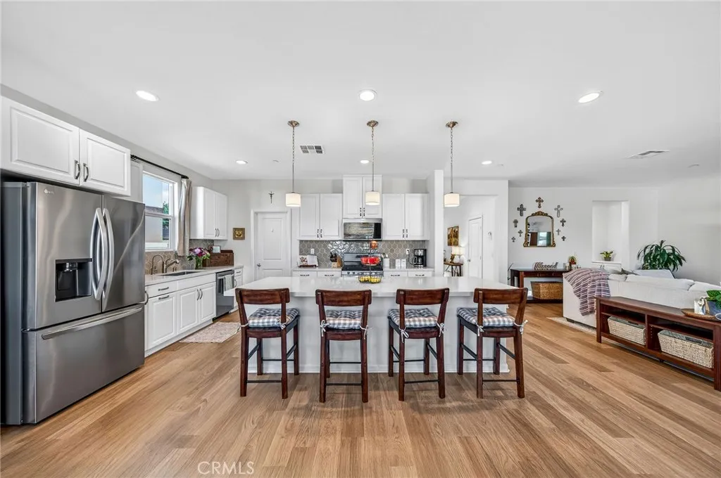 36316 Beacon Light Way, Wildomar, California 92595 home-pic-17