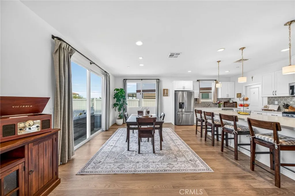 36316 Beacon Light Way, Wildomar, California 92595 home-pic-14