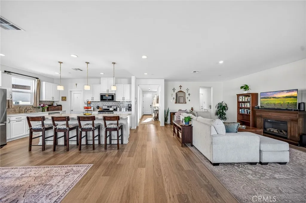 36316 Beacon Light Way, Wildomar, California 92595 home-pic-13