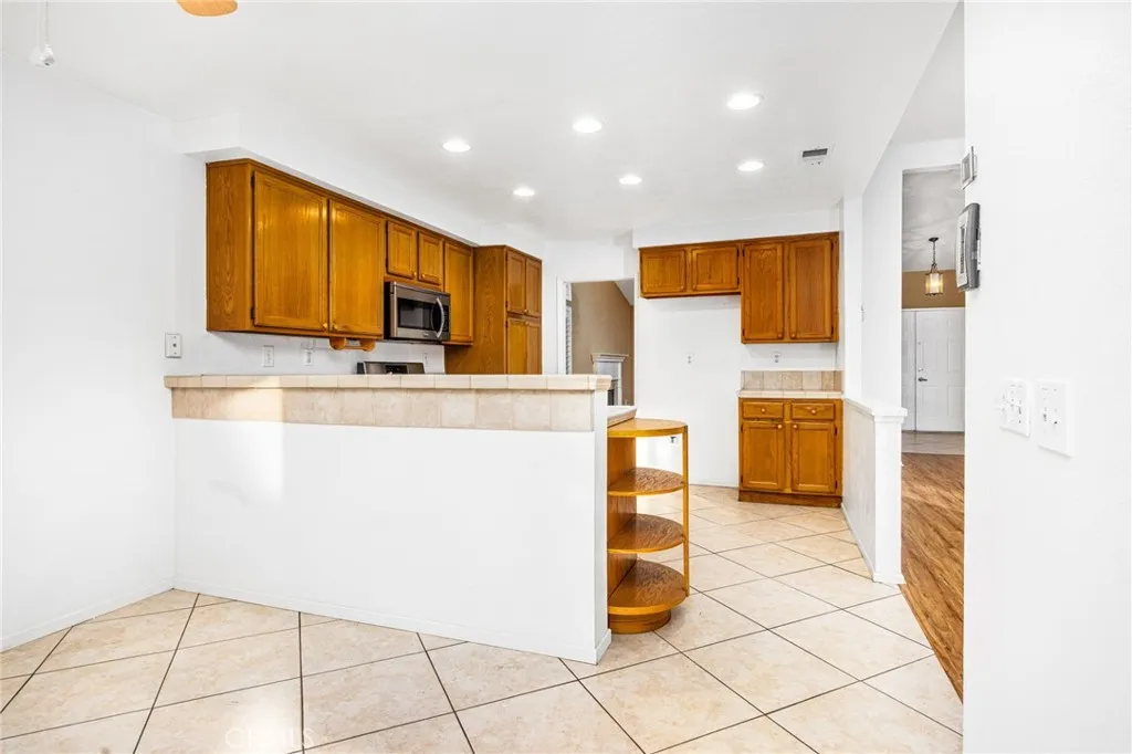 29383 Lake Forest, Menifee, California 92586 home-pic-15