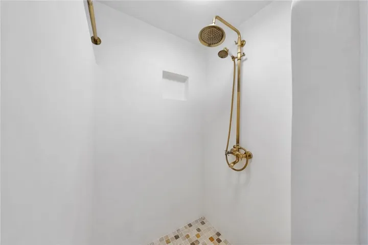 1650 Winterwarm Drive, Fallbrook, California 92028