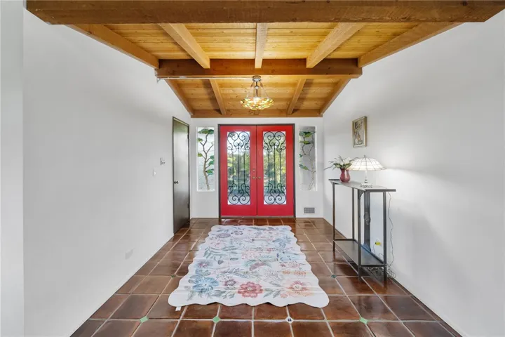 1650 Winterwarm Drive, Fallbrook, California 92028