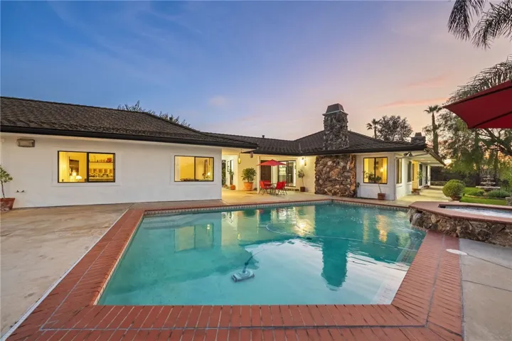 1650 Winterwarm Drive, Fallbrook, California 92028