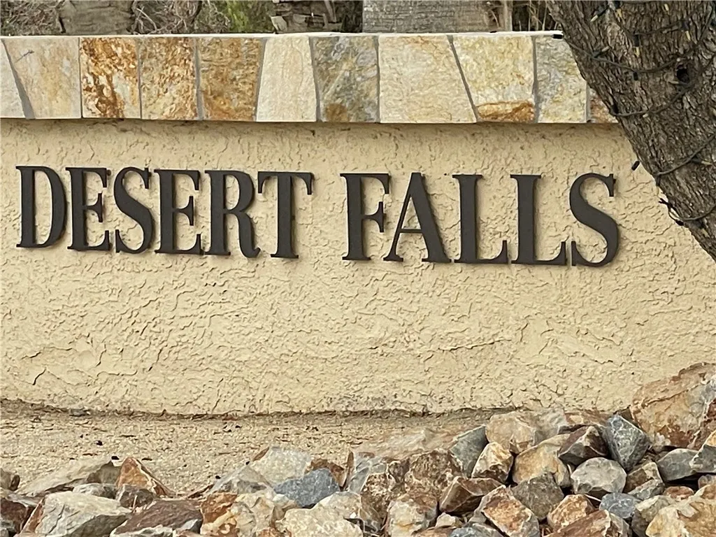 344 Vista Royale, Palm Desert, California 92211 home-pic-1