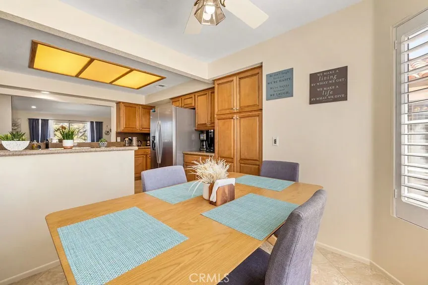 344 Vista Royale, Palm Desert, California 92211 home-pic-11