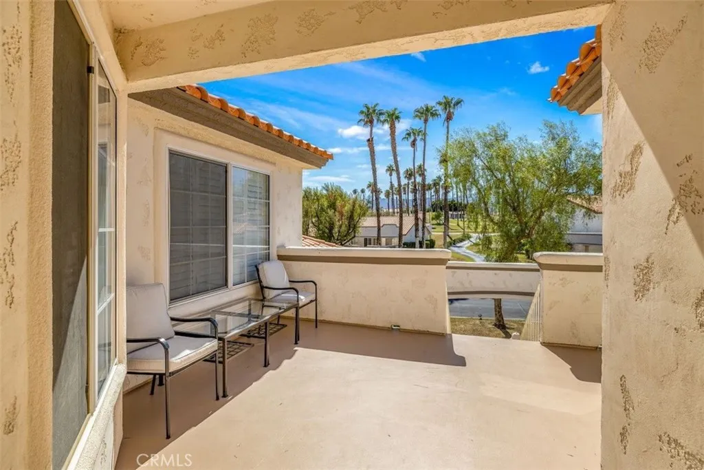 344 Vista Royale, Palm Desert, California 92211 home-pic-35