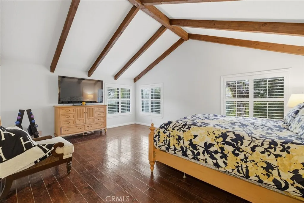 489 Oakhampton, Thousand Oaks, California 91361 home-pic-21