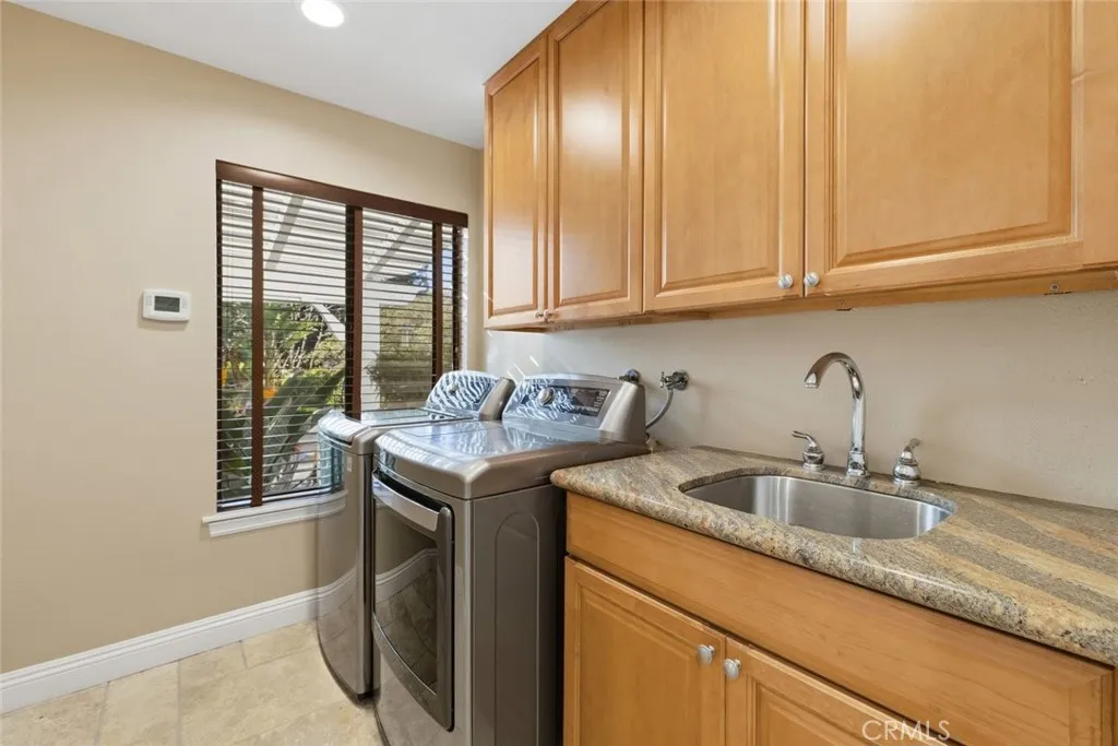 489 Oakhampton, Thousand Oaks, California 91361 home-pic-28