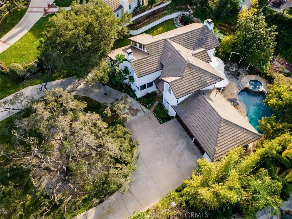489 Oakhampton, Thousand Oaks, California 91361 home-pic-36
