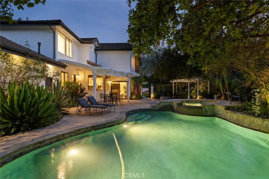 489 Oakhampton, Thousand Oaks, California 91361 home-pic-37