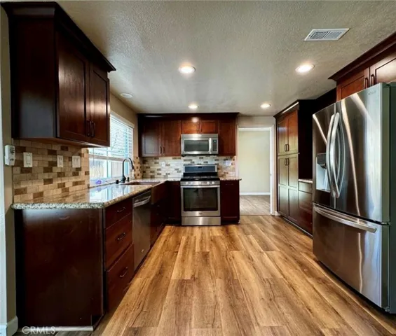 29780 Dawncrest Circle, Temecula, California 92591
