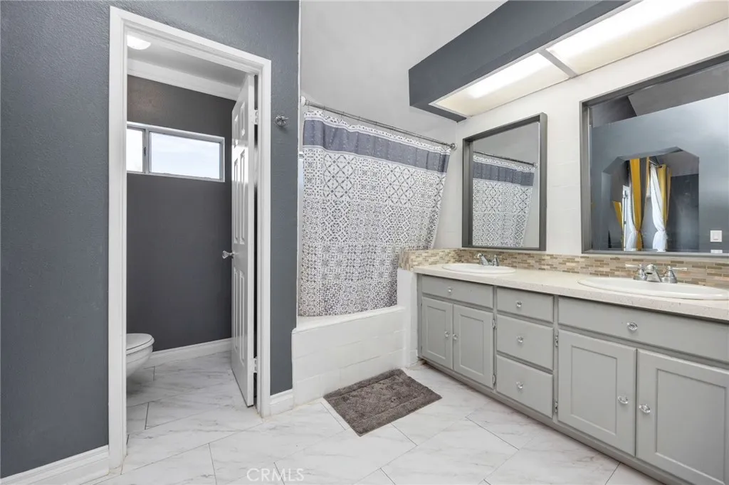 13190 Lone Stallion Lane, Corona, California 92883 home-pic-26