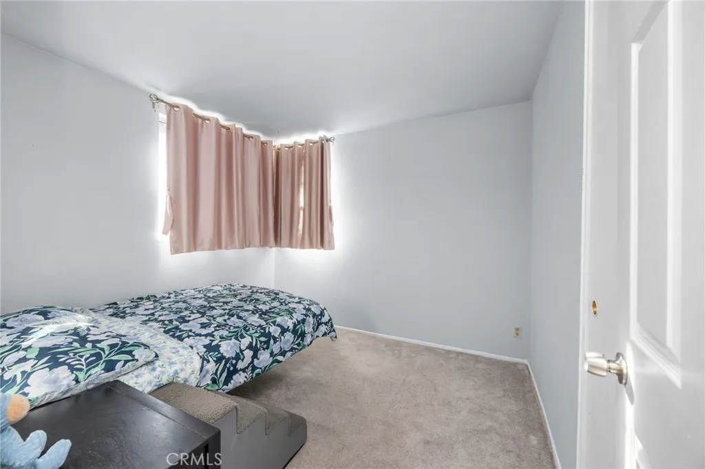 13190 Lone Stallion Lane, Corona, California 92883 home-pic-32