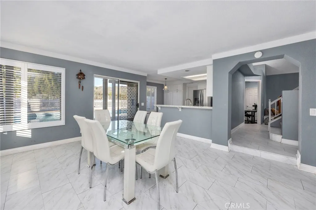 13190 Lone Stallion Lane, Corona, California 92883 home-pic-7