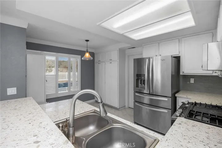 Ample kitchen concept