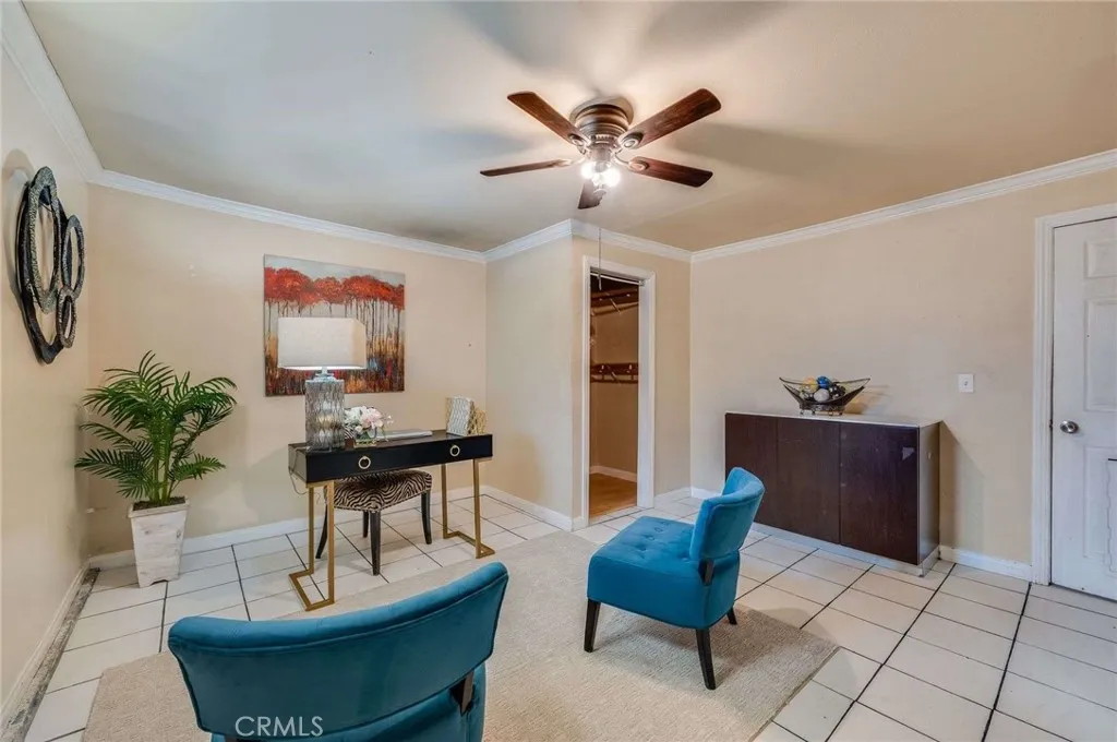 8215 Sandy, Paramount, California 90723 home-pic-28