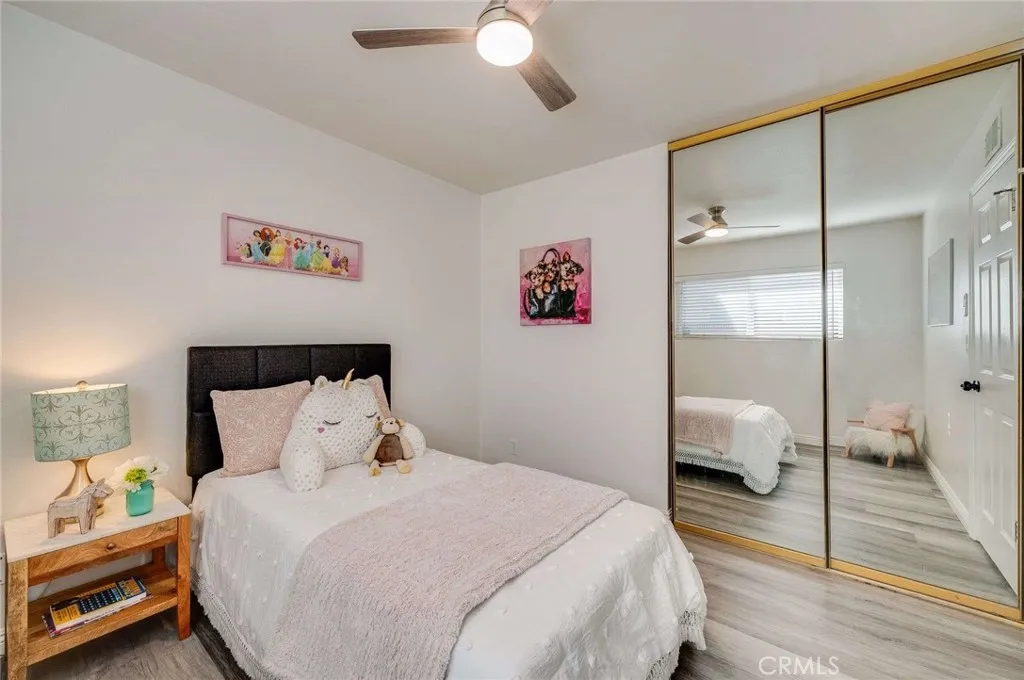 8215 Sandy, Paramount, California 90723 home-pic-18