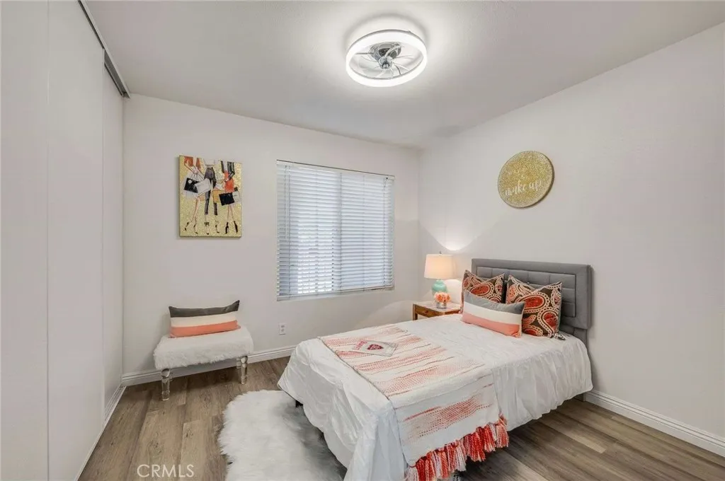 8215 Sandy, Paramount, California 90723 home-pic-15