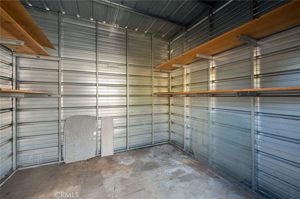 8215 Sandy, Paramount, California 90723 home-pic-35