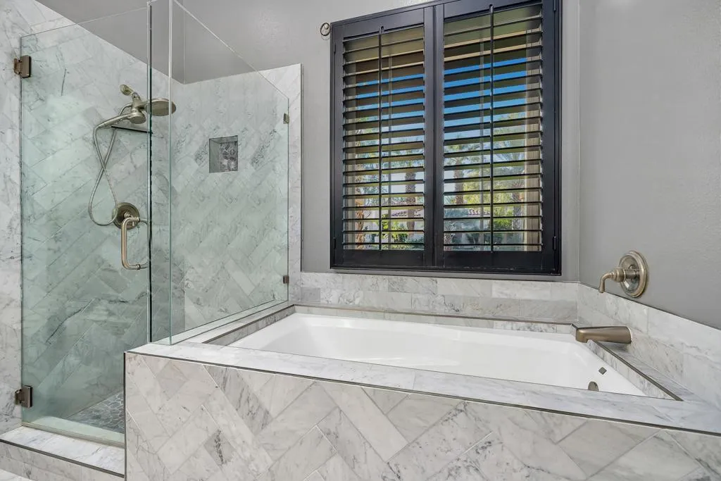 Casita Bath