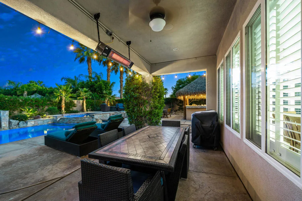 Fantastic Patio space