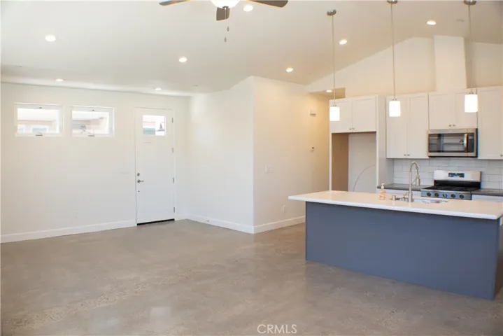 1452 Ronald Way, Oceano, California 93445