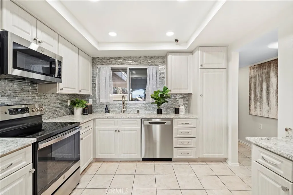 4001 Calle Sonora 1b, Laguna Woods, California 92637 home-pic-16