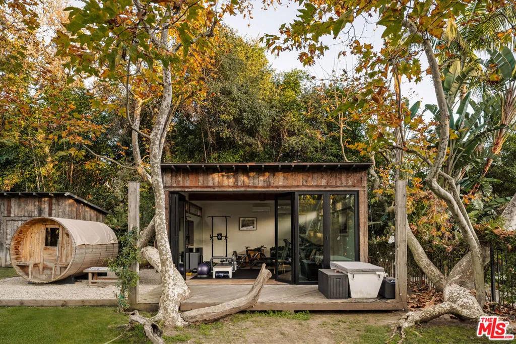 6332 Busch Drive, Malibu, California 90265 home-pic-32