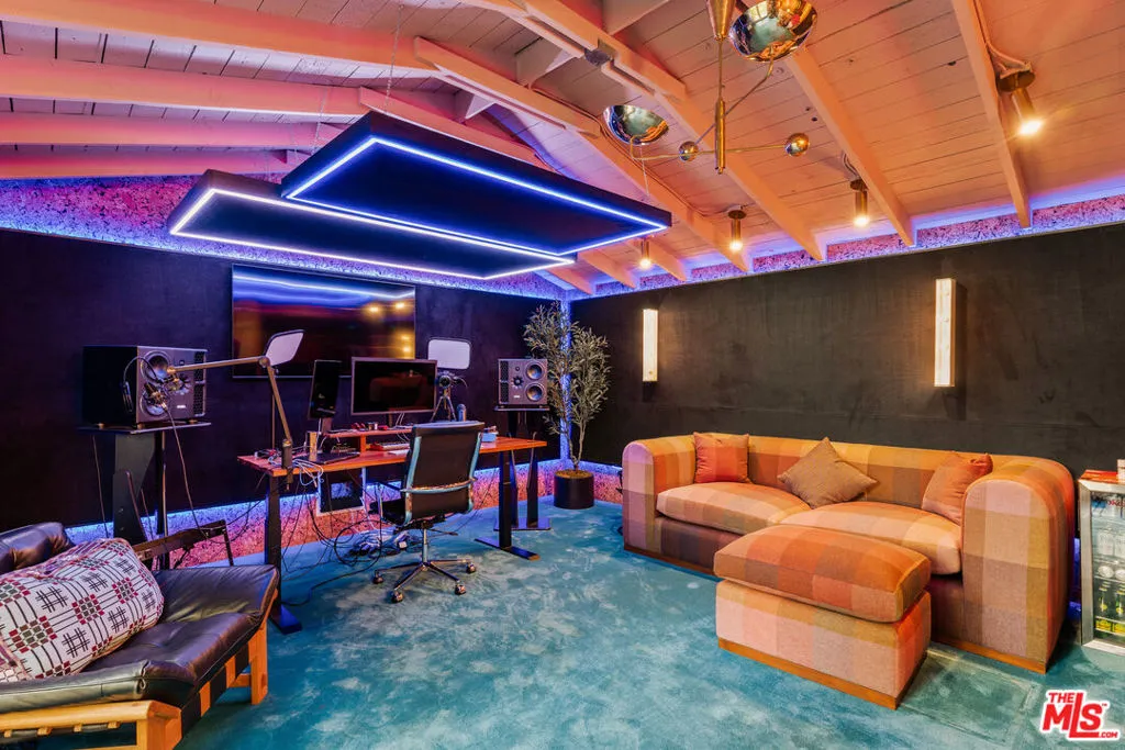 6332 Busch Drive, Malibu, California 90265 home-pic-17