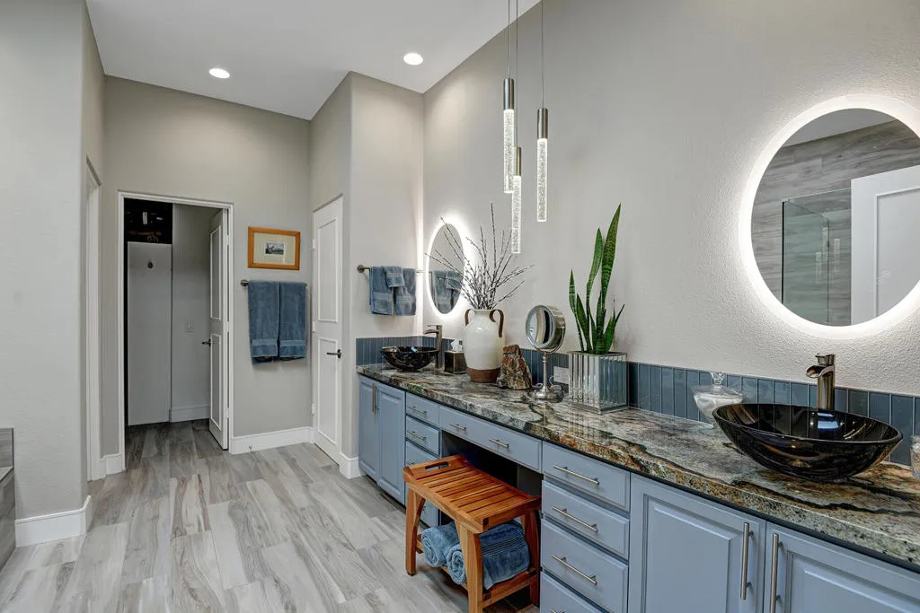 440 Desert Holly Drive, Palm Desert, California 92211 home-pic-21