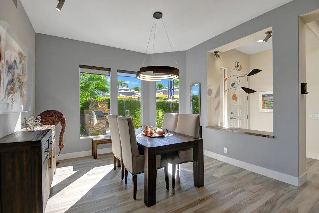 440 Desert Holly Drive, Palm Desert, California 92211 home-pic-12