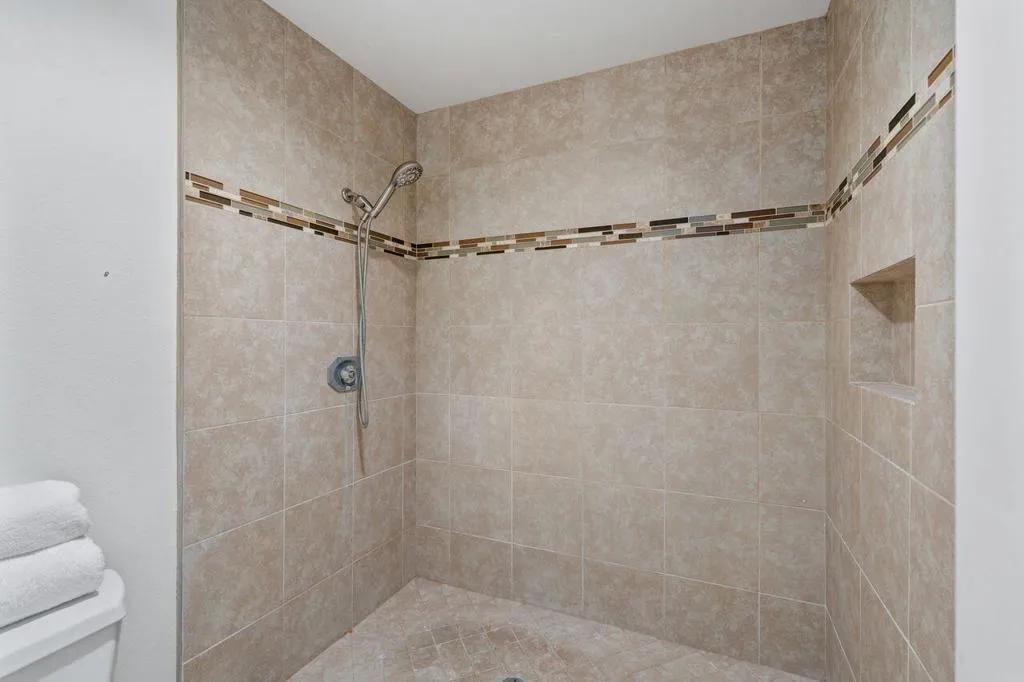 6 Pebble Beach Drive, Rancho Mirage, California 92270 home-pic-17