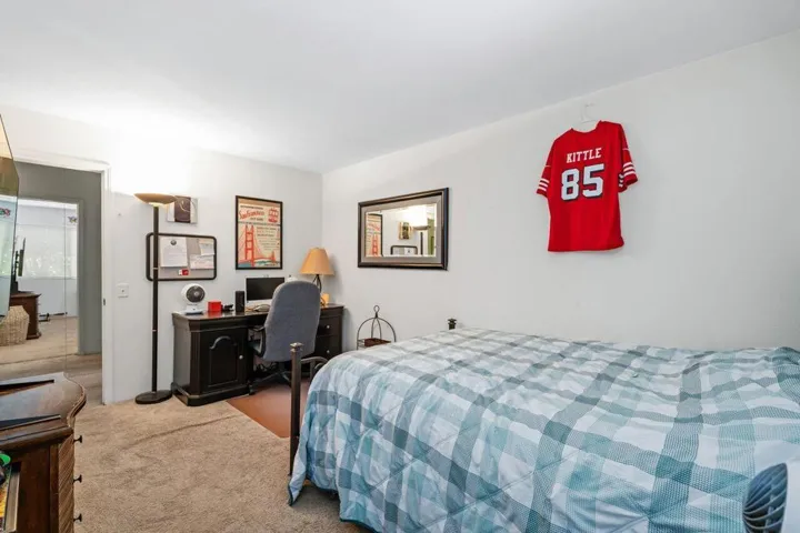 22_11975551_185502_185502-EI-122